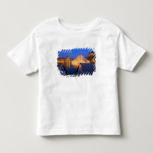 France, Paris. The Louvre museum at twilight. Toddler T-shirt