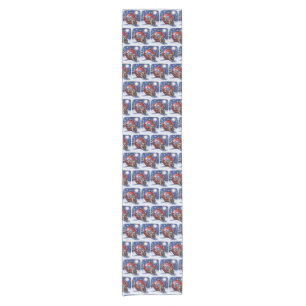 Französische Bulldogge mit Christbaumkugel Short Table Runner
