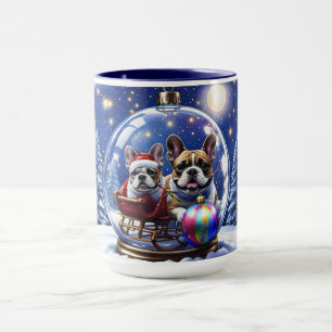 Französische Bulldoggen in Weihnachtskugel Mug
