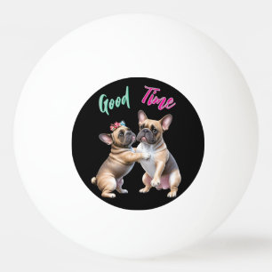 Französische Bulldoggen sehr verliebt Ping Pong Ball