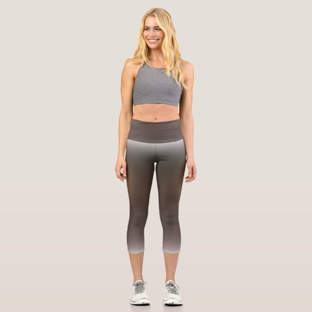 free form gradient on  medium leggings (Front)