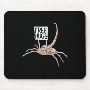 Free Hugs Alien Vintage Design For Men Women Girl  Mouse Pad