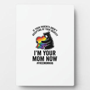 Free Mom Hug Bear Pride Vintage T-Shirt Design_1 Plaque