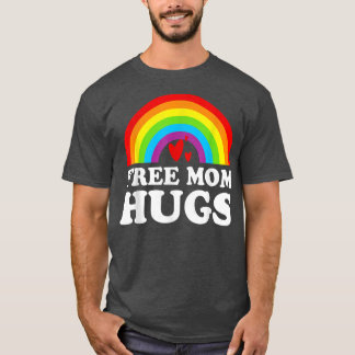 Free Mom Hugs LGBT Pride Rainbow Heart Vintage Lov T-Shirt