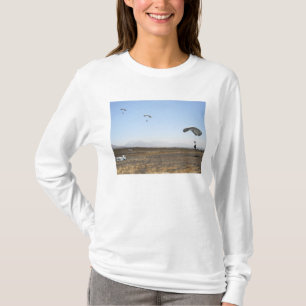 Freefall parachute jumpers T-Shirt