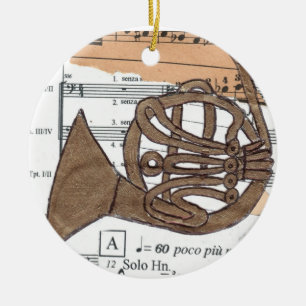 (French) Horn ornament