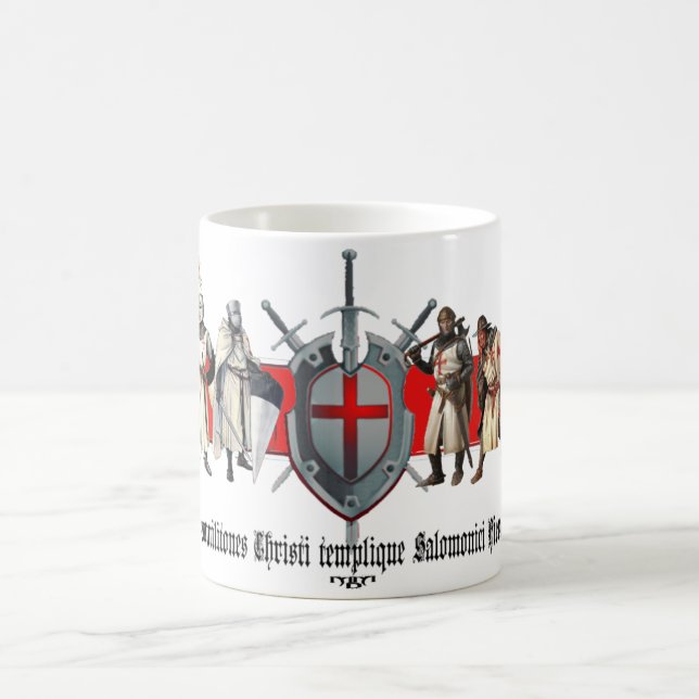 Frères Templer avec un bouclier et une tasse d'épé (Centre)