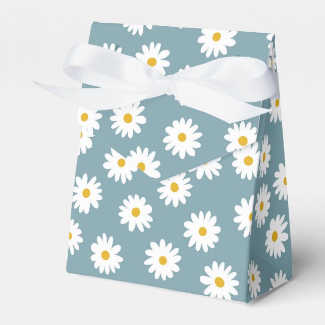 Fresh Daisy Party Favour Box (Front Side)