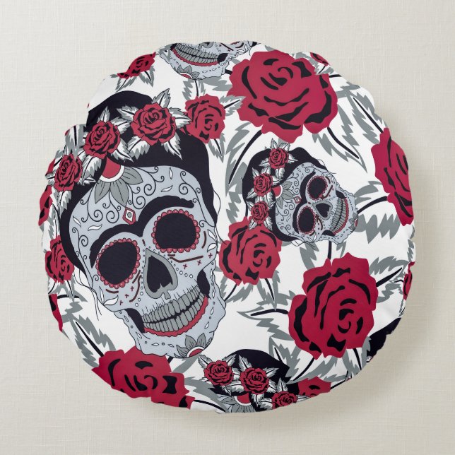 Frida Kahlo  and roses  Round Pillow (Front)