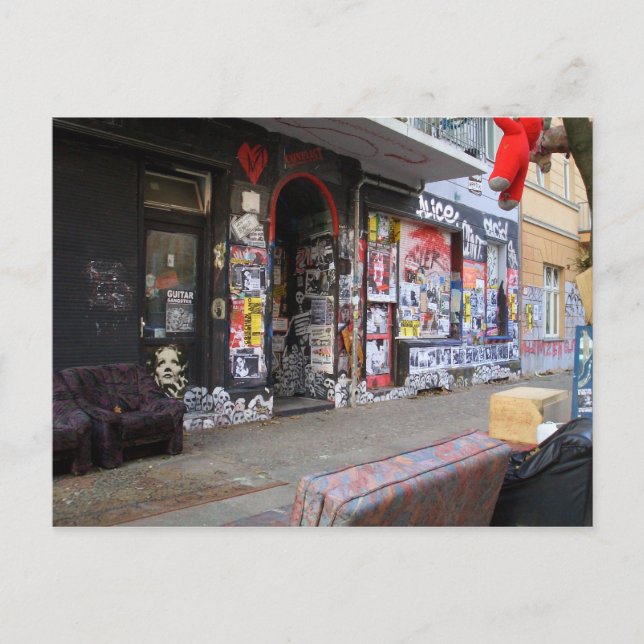 Friedrichshain Berlin Hausbesetzer - Squatters Postcard (Front)
