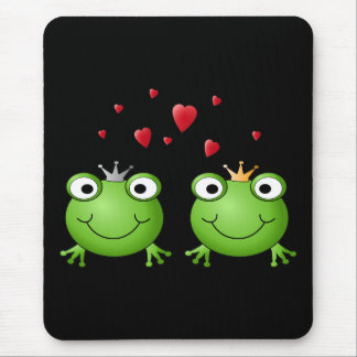 Frog Couple with hearts. Mouse Pad