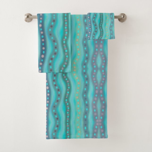 Frosted Dichroic Beach Glass Abstract Pattern Bath Towel Set (Insitu)