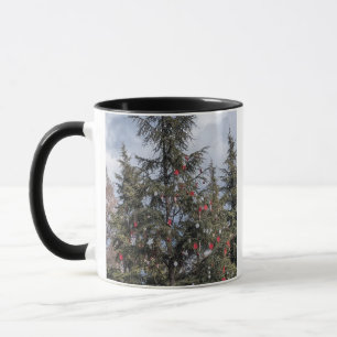 Frozen Moment – Christmas Tree Mug Cozy Gift fro