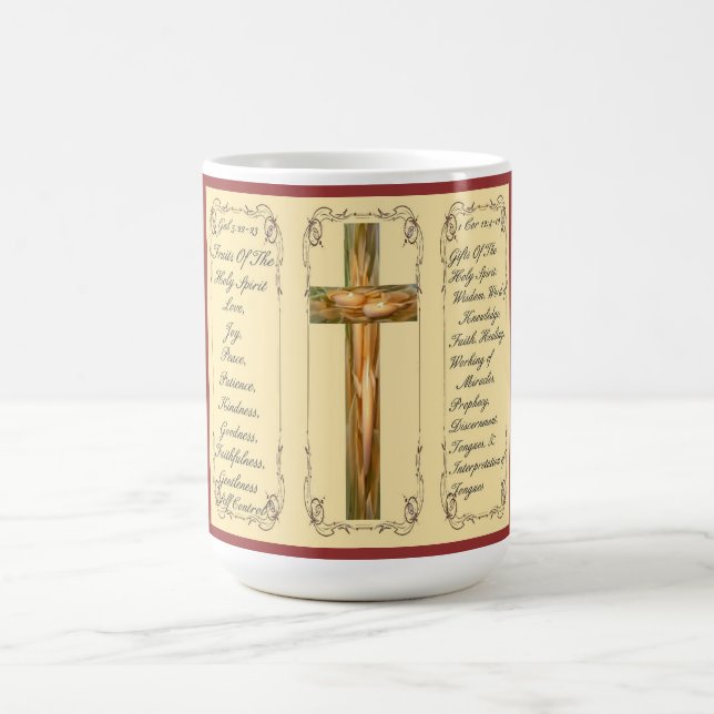 Fruits et cadeaux de la tasse de Saint-Esprit (Centre)