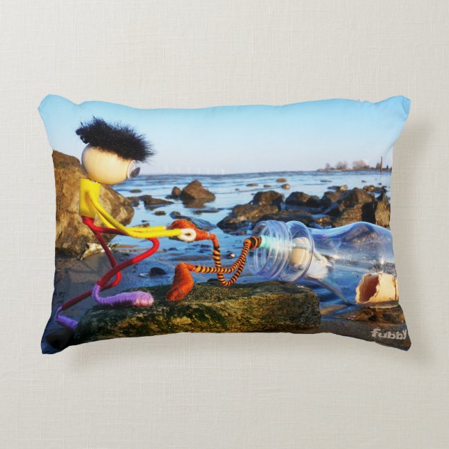 Fubby with bottle post on the coast. accent pillow (Front)