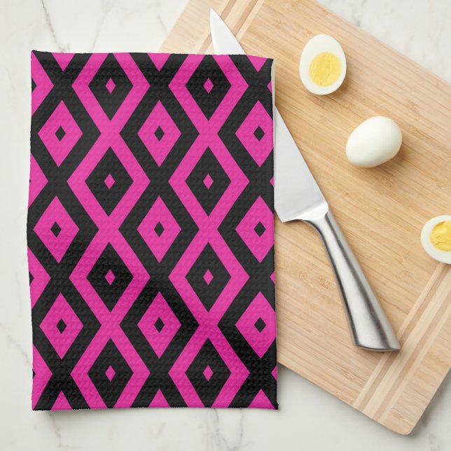 Fuchsia and black diamond pattern kitchen towel (Quarter Fold)