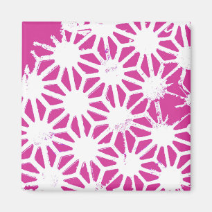 Fuchsia geometric pattern magnet