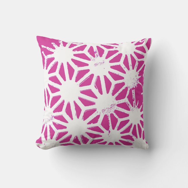 Fuchsia geometric pattern throw pillow (Front)