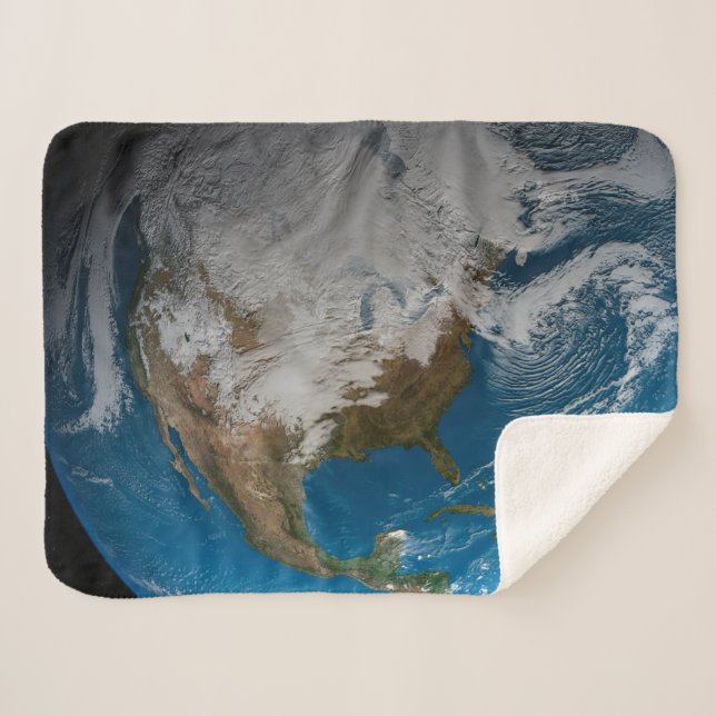 Ful Earth With Simulated Clouds Over North America Sherpa Blanket (Front (Horizontal))