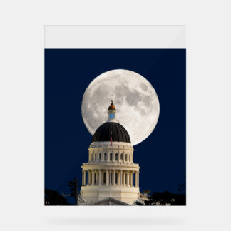 Full Moon Behind Capital Building Postcard Acrylic Sign