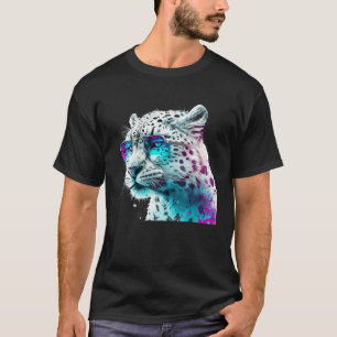 Fun animal motif snow leopard with sunglasses T-Shirt