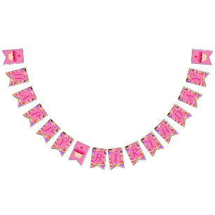 Fun, Bright Pink Cupcake Happy Birthday Bunting Flags