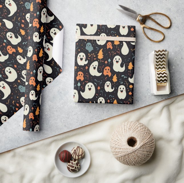 Fun Colourful Ghosts Halloween Wrapping Paper (Crafts)