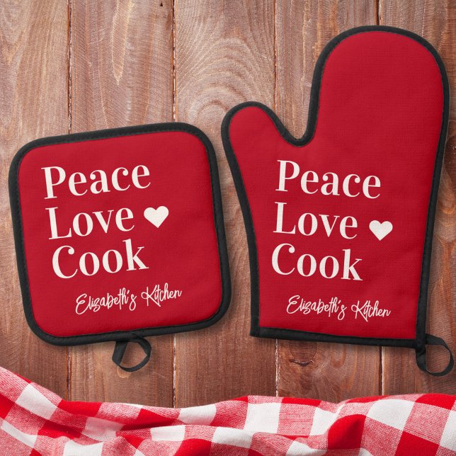Fun Cooks Monogram Name Red Oven Mitt & Pot Holder Set (Creator Uploaded)