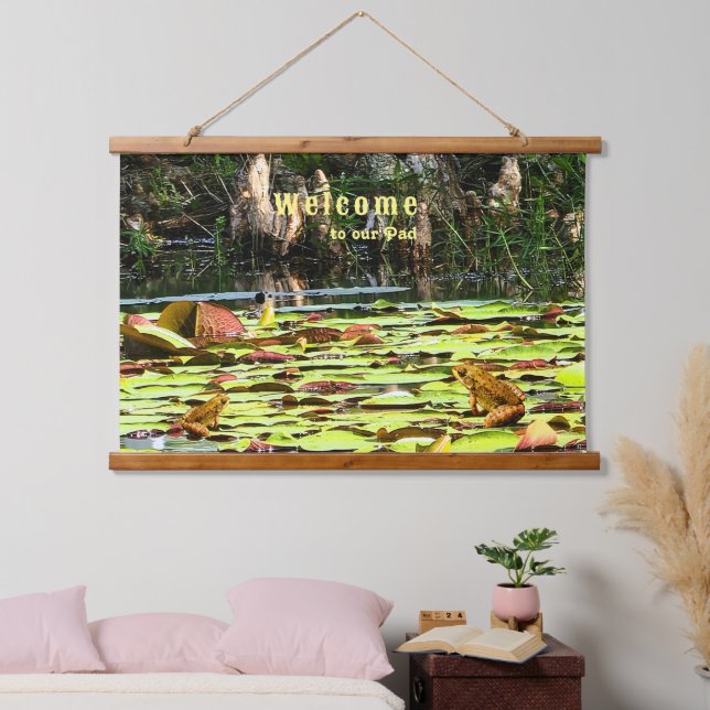 Fun Decor Frog Toad Lily Pad Welcome Hanging Tapestry (Bedroom)
