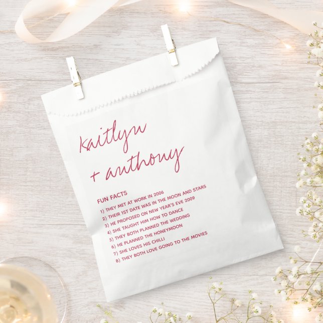 Fun Facts About The Newlyweds Modern Wedding Favour Bag (Clipped)