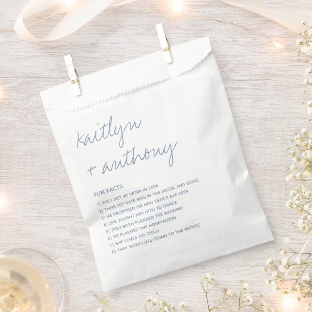 Fun Facts About The Newlyweds Modern Wedding Favour Bag (Clipped)