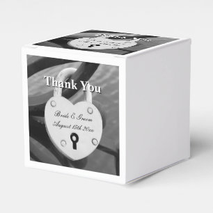 Fun heart shaped love lock with keyhole wedding favor box
