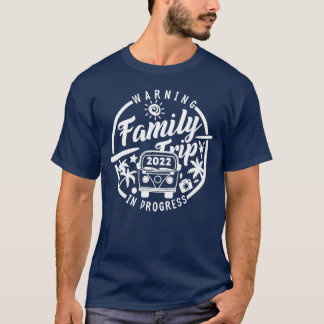 Fun Matching Family Roadrip 2022 Camping RV Van fu T-Shirt