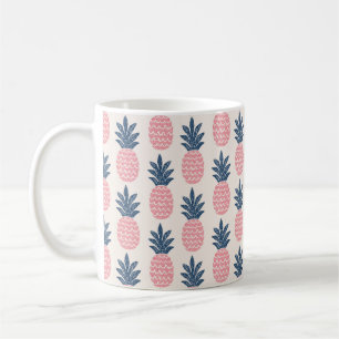 Fun pineapple seamless pattern coffee mug