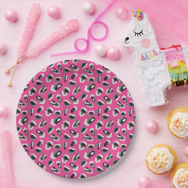 Fun Pink Camo/Animal Print design Paper Plate (Party)