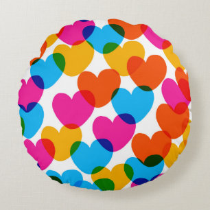 Fun seamless vintage love heart background in pret round pillow
