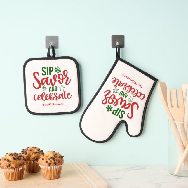 Fun Sip Savour & Celebrate Gingerbread Christmas Oven Mitt & Pot Holder Set (Insitu(Hanging))