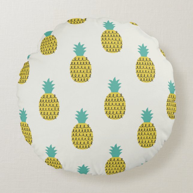 Fun Vintage Pineapple Seamless Illustration. Round Pillow (Front)