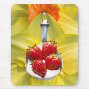 Fun with Yellow. Mouse Pad
