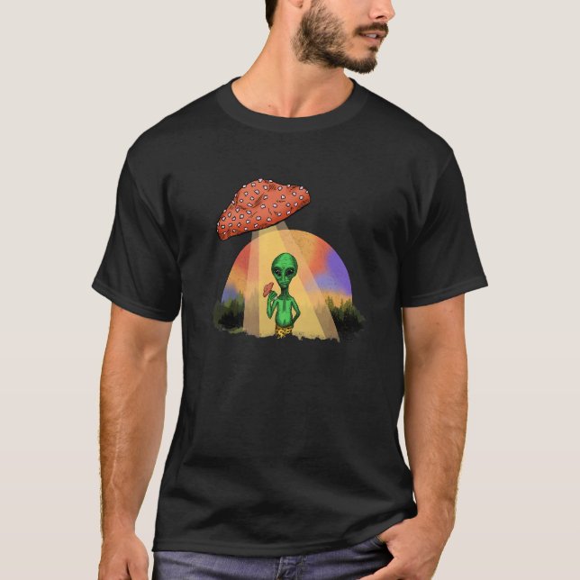 Fungus Magic Psilocybin Mushrooms Alien UFO   T-Shirt (Front)