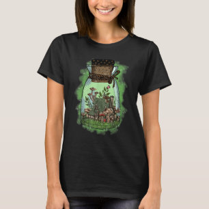 Fungus Magic Psilocybin Mushrooms In Glass Vase T-Shirt