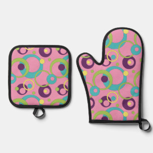 Funky Pink Circles Oven Mitt & Pot Holder Set