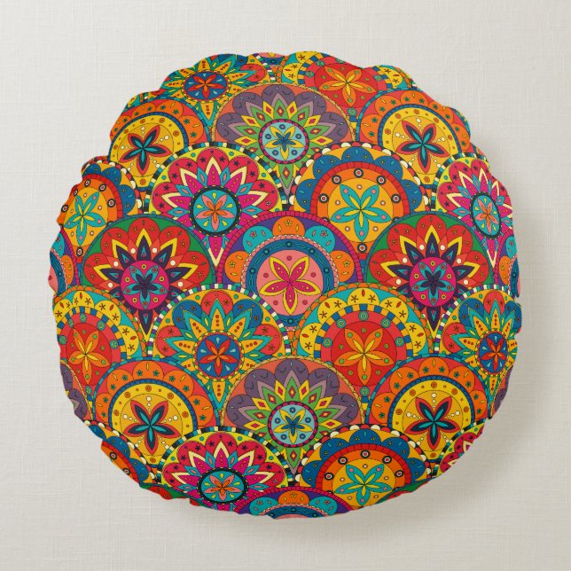 Funky Retro Colourful Mandala Pattern Round Pillow (Front)