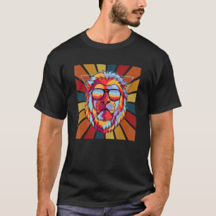 Funky Retro Male Lion With Sunglasses Colourful De T-Shirt