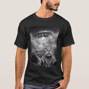 Funny Alien Cat Selfie UFO Abduction Sci-Fi Space T-Shirt