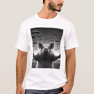Funny Alien Pig UFO Pig Selfie with UFOs T-Shirt