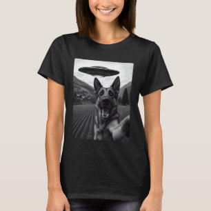 Funny Alien UFO German Shepherd Abduction Selfie T-Shirt