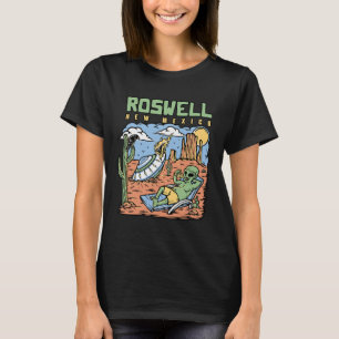 Funny Alien Vacation In Roswell New Mexico Desert T-Shirt