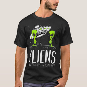 Funny Aliens Space Planets Stars Science Fans Love T-Shirt
