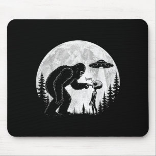 Funny Bigfoot Sasquatch Boop Nose Alien Ufo Humour Mouse Pad